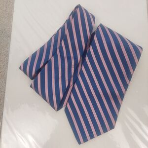 Brooks Brothers 346 Dress Tie Men's 100% Italian Silk Pink and Blue Stripe